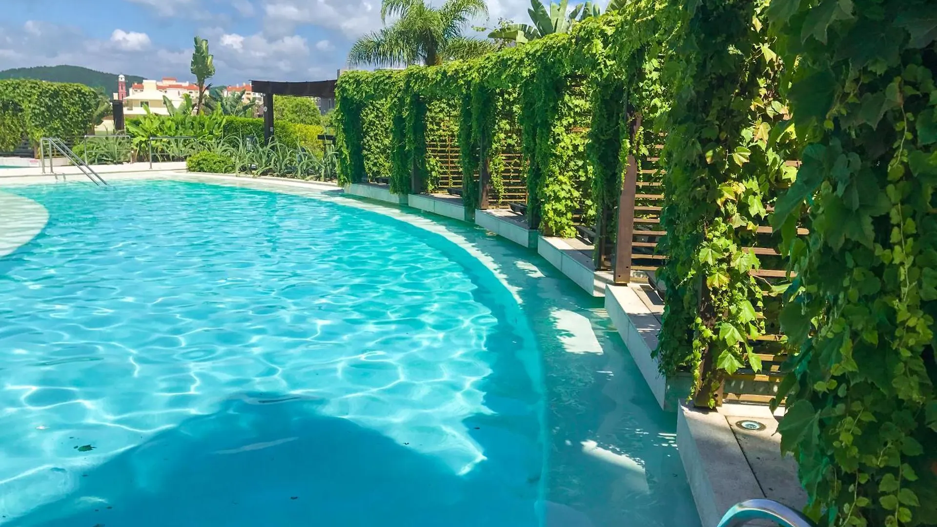 Apartamento De 2 Quartos No Luxuoso Condominio Jay Florianópolis Daire