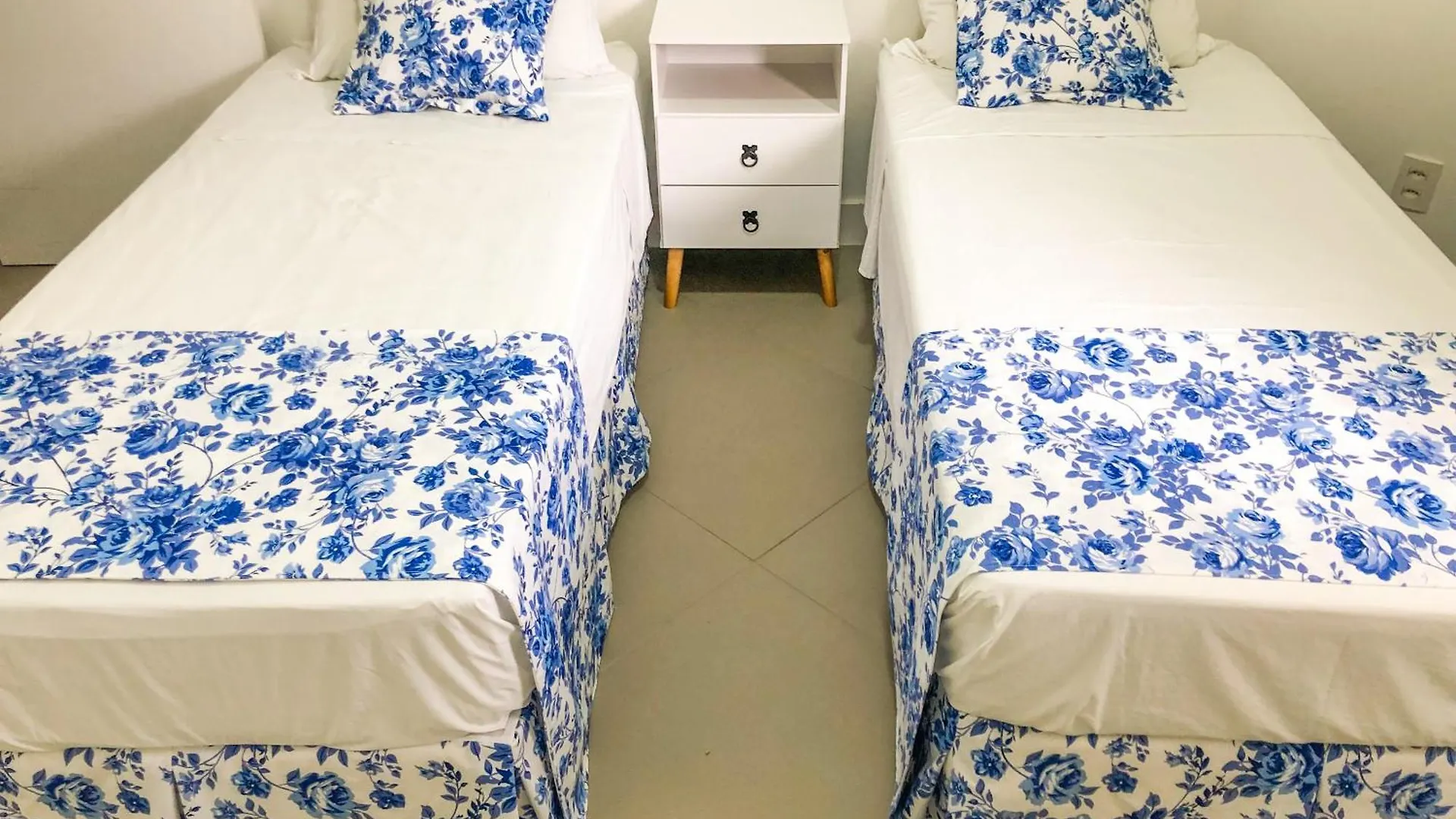 Daire Apartamento De 2 Quartos No Luxuoso Condominio Jay Florianópolis Brezilya